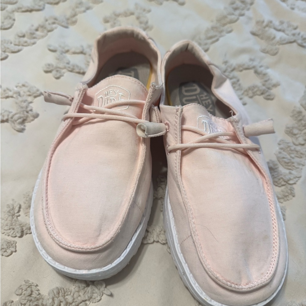 Hey Dude Women's Soft Pink Loafers